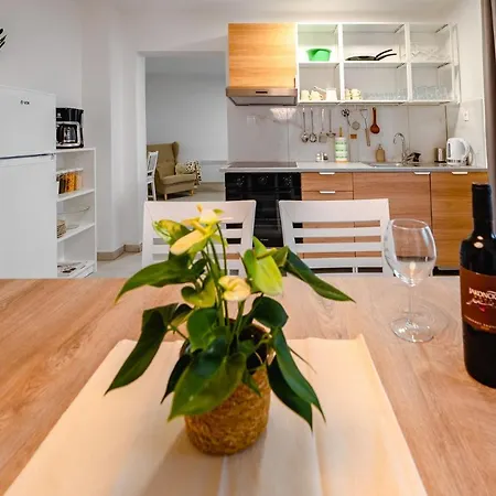 Apartma na hribu Mojstrana