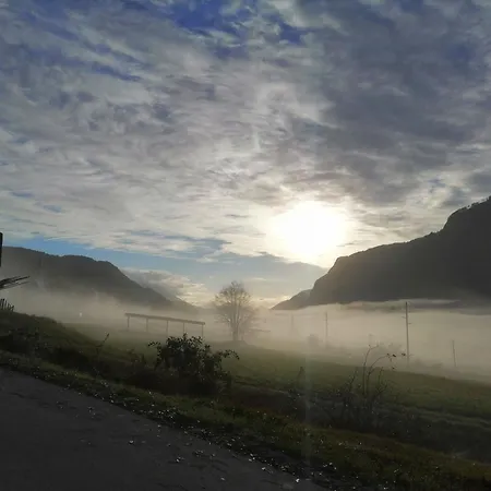 Apartma Na Hribu شقة *