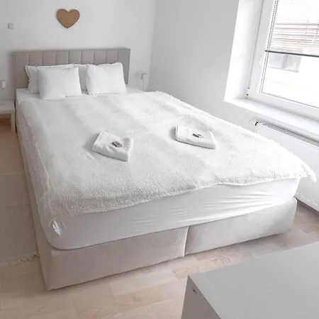 Apartmaji Na Hribu * Mojstrana
