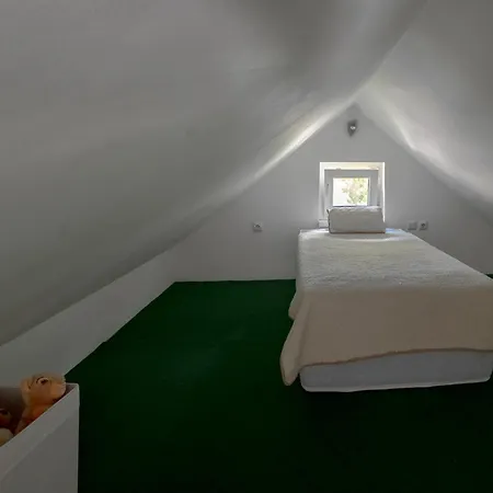 Apartmaji Na Hribu