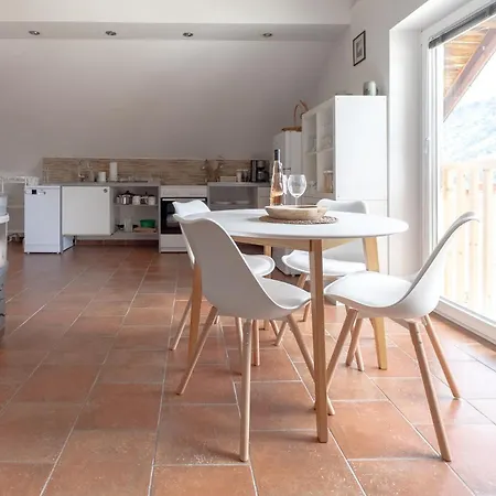 Apartament Apartmaji Na Hribu Mojstrana